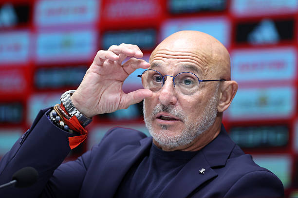 Eric Garcia : Le sélectionneur espagnol explique son absence