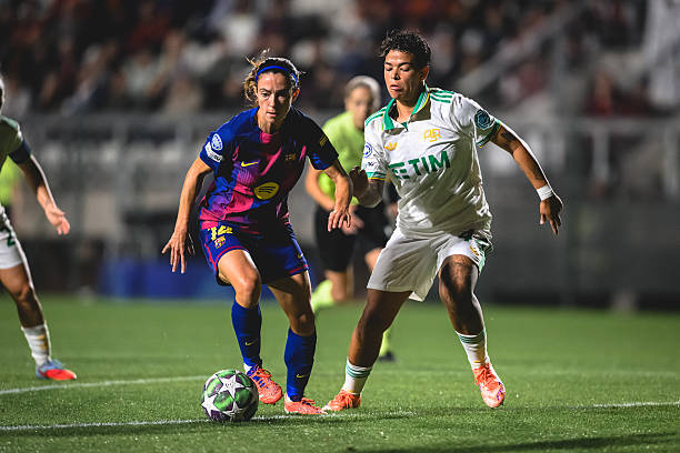 Aitana Bonmatí Globe Soccer : Le triplé historique