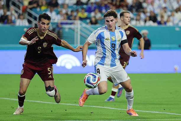 Mondial 2026 : Scène d'euphorie dans le vestiaire du Barça après la déclaration de Julián Álvarez !