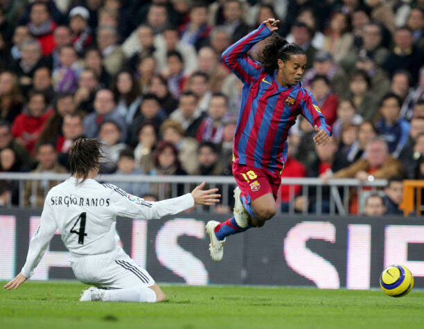 ronaldinho vs real madrid 2005
