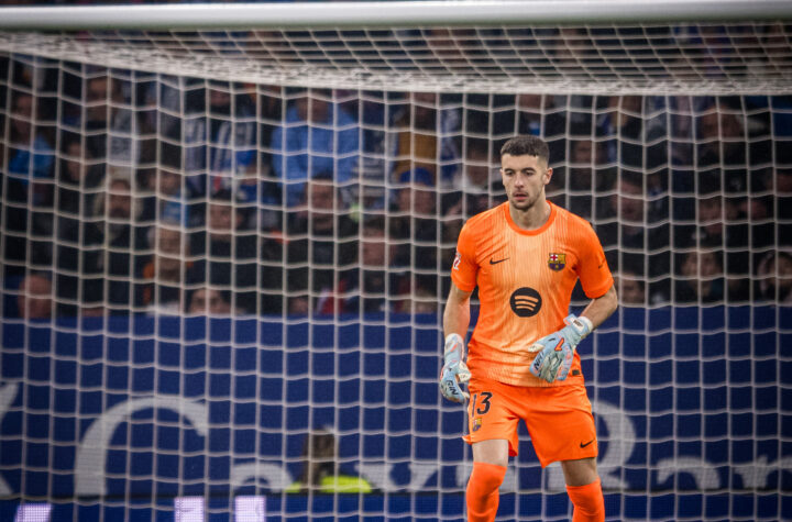 Notes Espanyol Barça : Garcia 10/10, Olmo sauveur