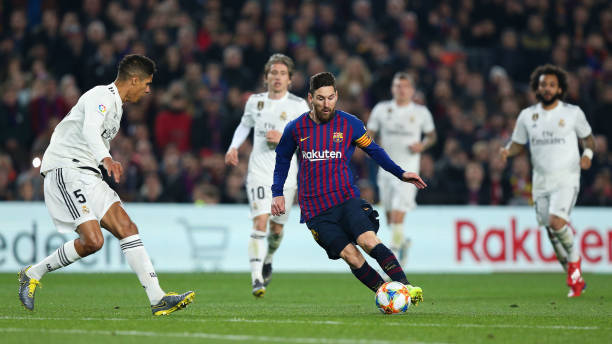 Retour de Lionel Messi au Barça : La Révélation de Deco !