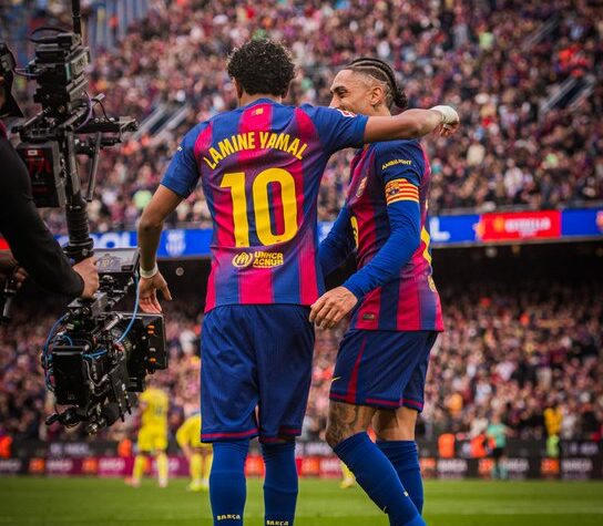 Lamine Yamal brise le record de Messi avec un triplé