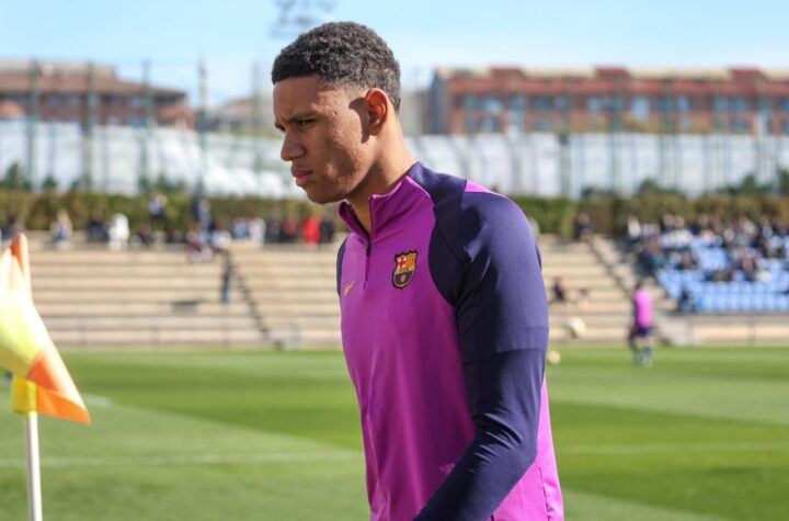 Juwensley Onstein : Débuts prometteurs au Barça