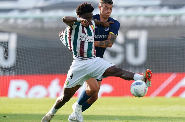 FC Barcelone : Le prix de Jakub Kiwior fixé par le FC Porto