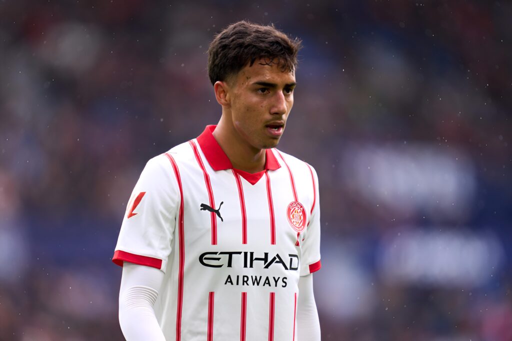 Le Barça lance une offensive pour Vitor Reis !