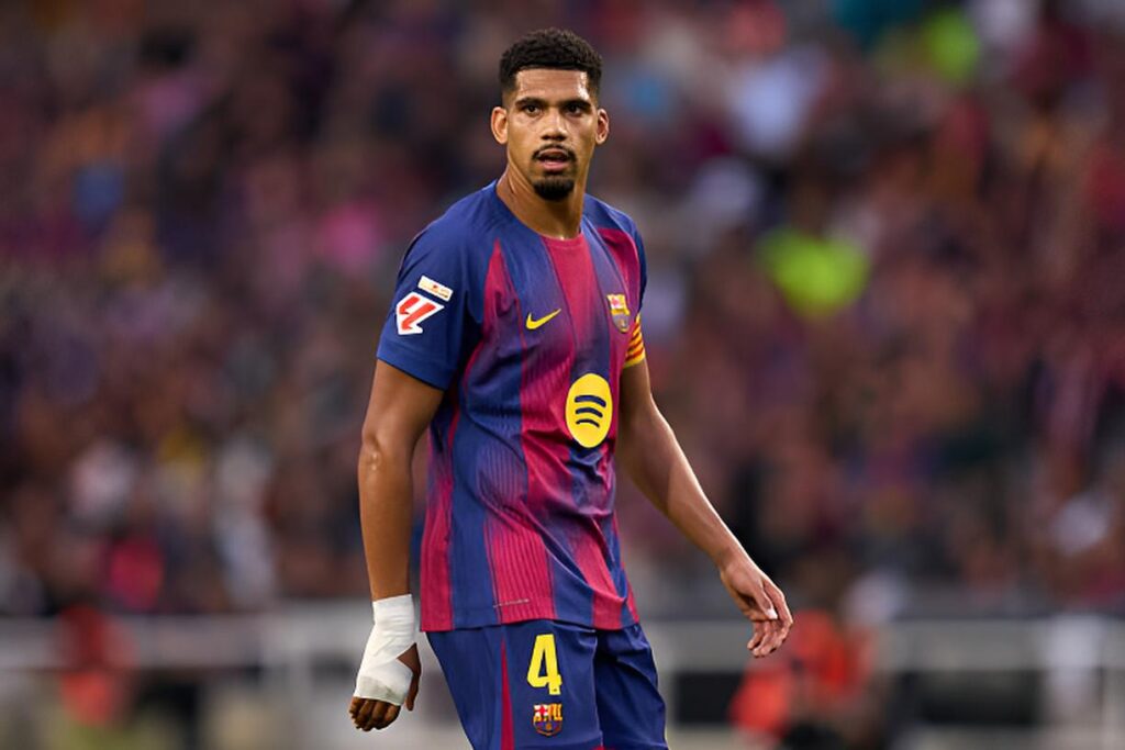 Bouleversant : "J'avais besoin d'aide", l'aveu d'Araujo au Barça