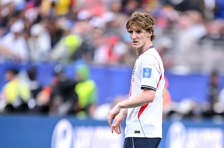 Anthony Gordon : des débuts au Mondial qui inquiètent