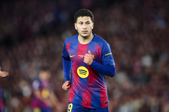 L'Ajax prépare une nouvelle offre pour Roony Bardghji grâce aux millions du PSG !
