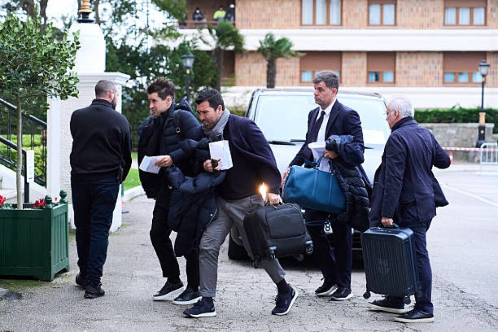 Pourquoi Flick et Deco bloquent certains transferts