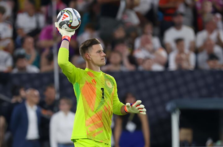 L'Ajax Amsterdam passe à l'action pour Ter Stegen