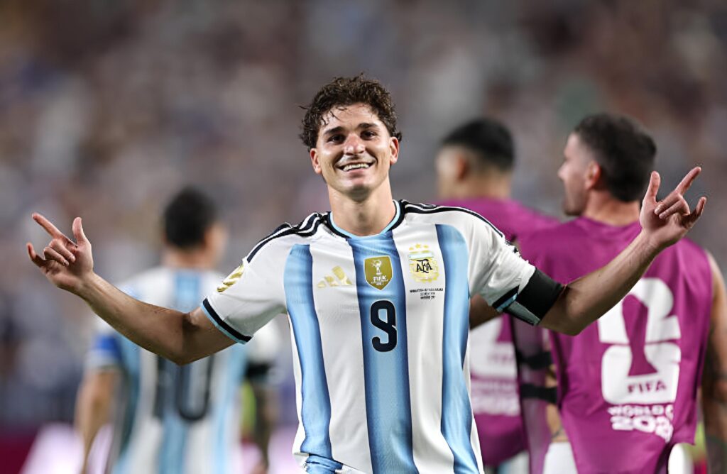 Le Barca insiste toujours pour s'offrir Julian Alvarez