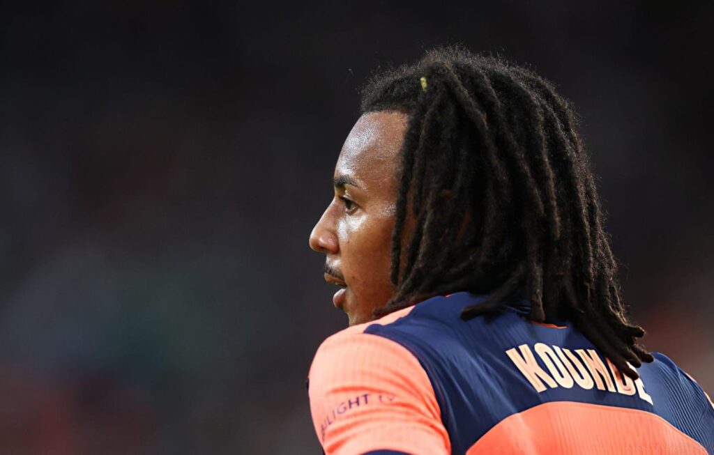 Le Barca ouvre la porte à un départ de Jules Kounde