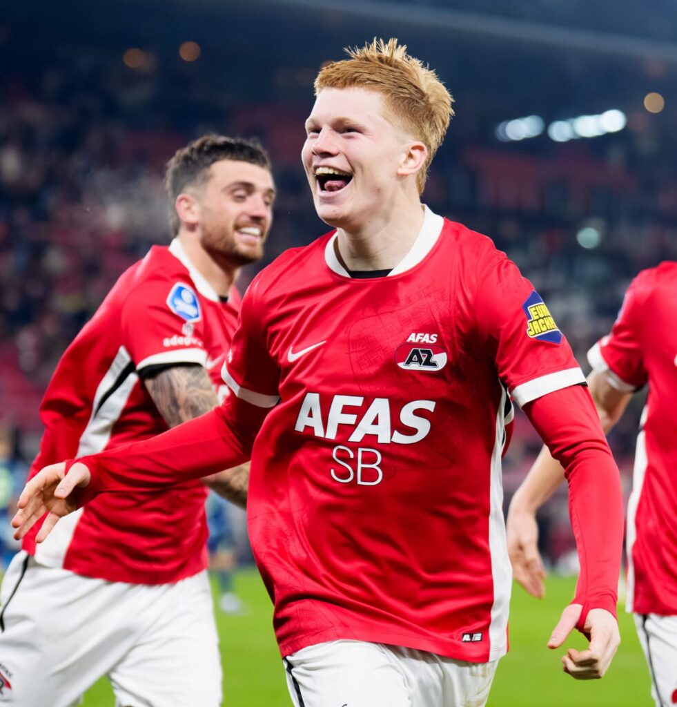 L'intérêt marqué du FC Barcelone pour Kees Smit
