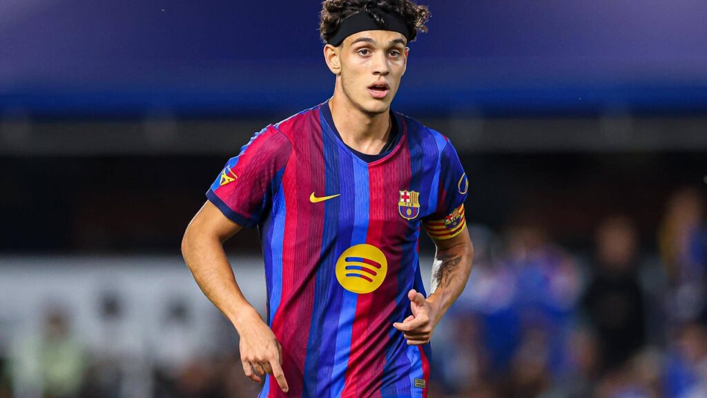 Hector Fort courtisé par la Premier League et l'Inter Milan