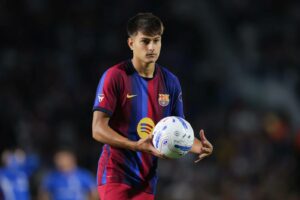 Brian Farinas promu en équipe première avec le numéro 4